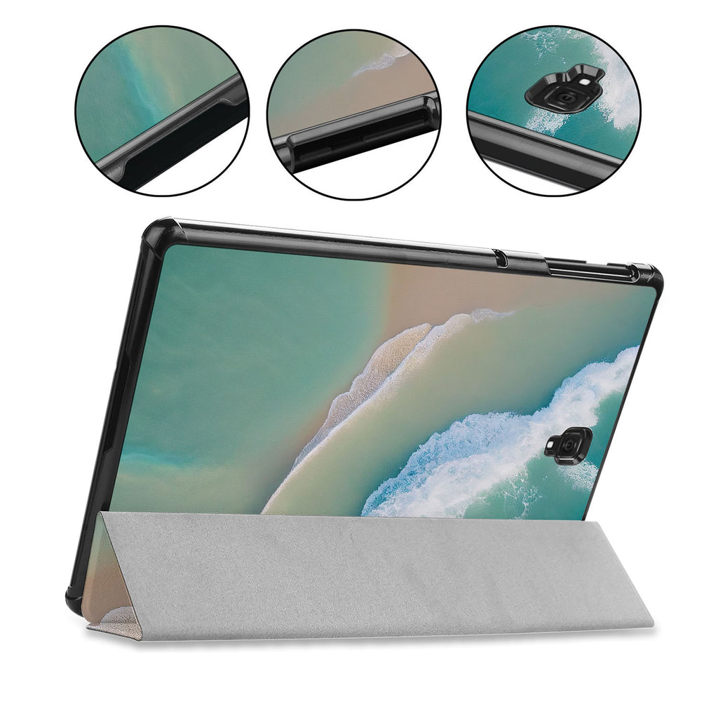 Full, comfortable access to all ports and function buttons with Sea Waves design
