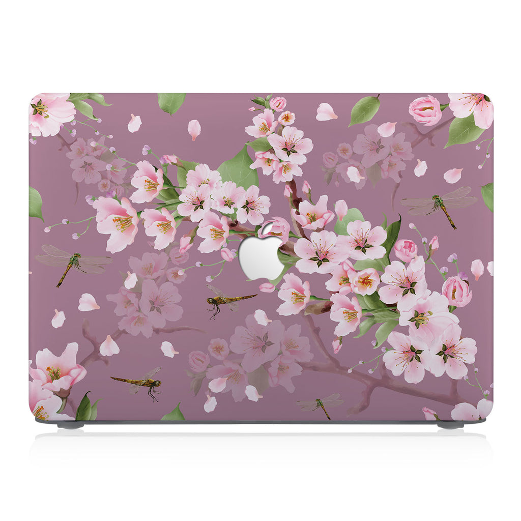 This lightweight, slim hardshell with Marble design is easy to install and fits closely to protect against scratches